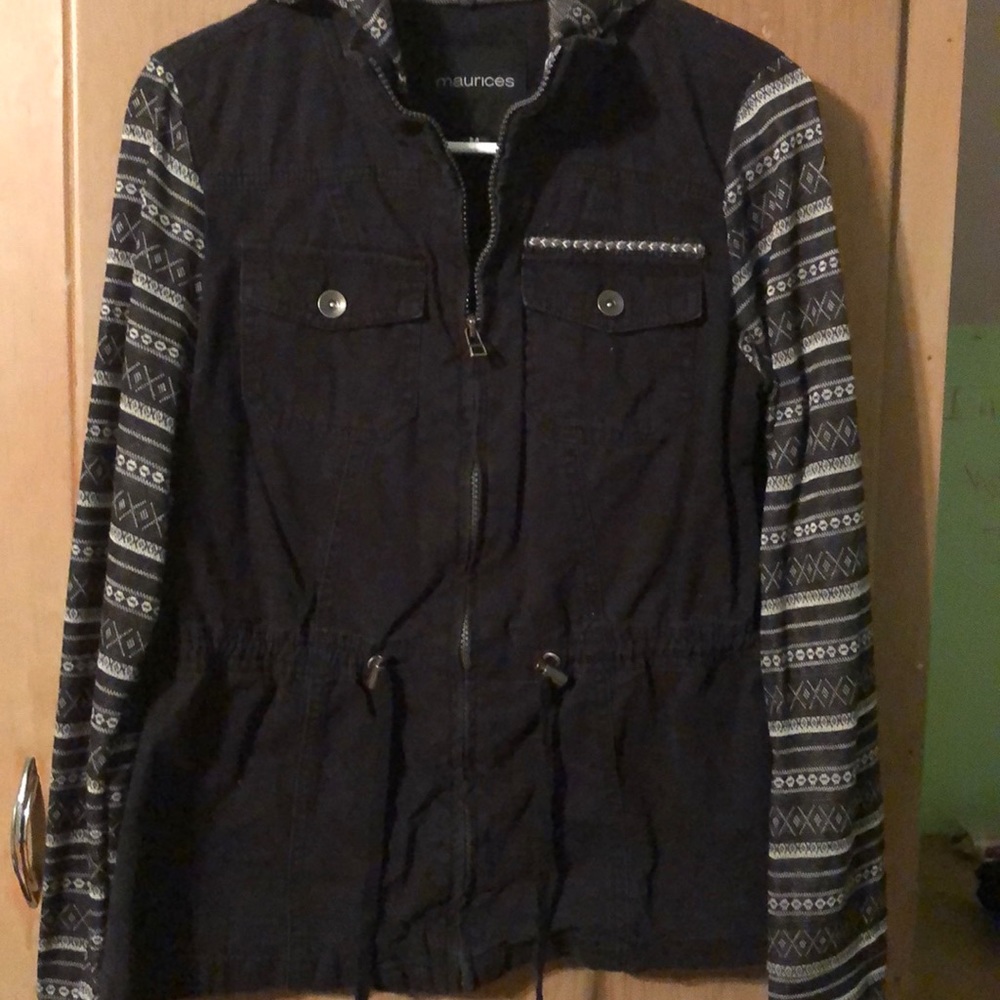 Maurices black patterned jacket!